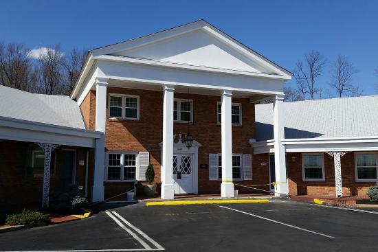 Governor House Inn Arlington/Фолс-Черч Екстер'єр фото